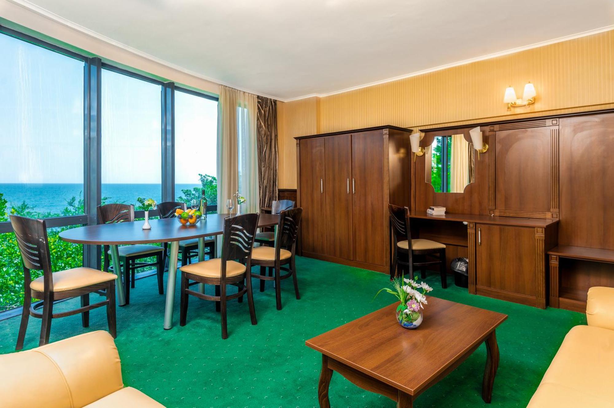 Elpida Hotel Goldstrand Exterior foto