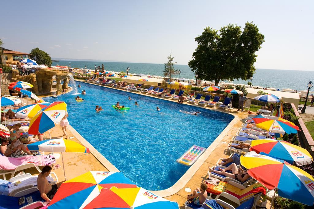 Elpida Hotel Goldstrand Einrichtungen foto